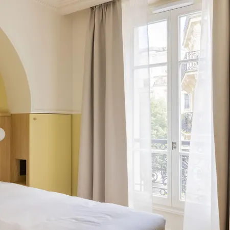 Oratio Hotel 3*