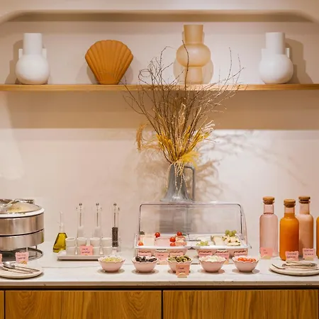 Oratio 3* Paris