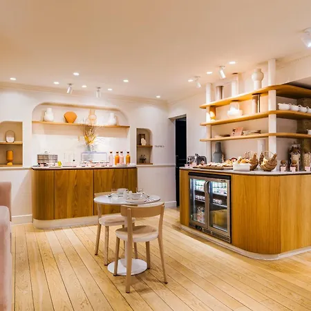 Oratio Hotel 3*